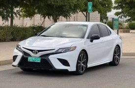 Toyota, Camry, 2020