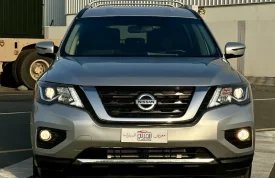 Nissan, Pathfinder, 2018