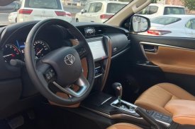 Toyota, Fortuner, 2024