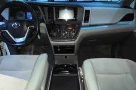 Toyota, Sienna, 2016