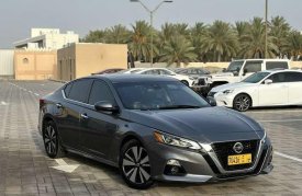 Nissan, Altima, 2020