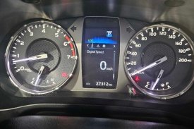Toyota, Hilux, 2023