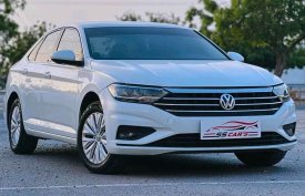 Volkswagen, Jetta, 2019