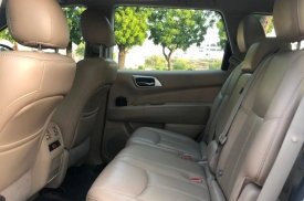 Nissan, Pathfinder, 2016