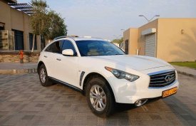 Infiniti, QX70, 2016