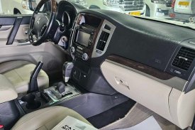 Mitsubishi, Pajero, 2020