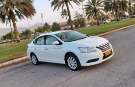 Nissan, Sentra, 2019