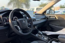 Mitsubishi, Outlander, 2024