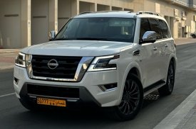 Nissan, Armada, 2021