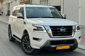 Nissan, Armada, 2021