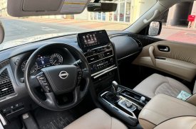 Nissan, Armada, 2021