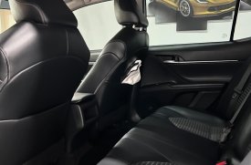 Toyota, Camry, 2020