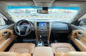 Infiniti, QX80, 2015