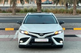 Toyota, Camry, 2018