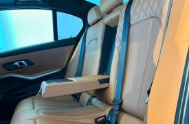 BMW, 3-Series, 330i, 2024