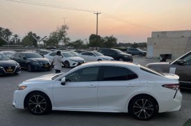 Toyota, Camry, 2019