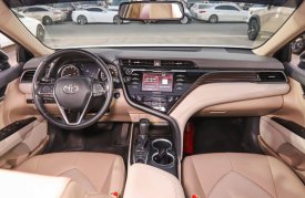 Toyota, Camry, 2020