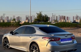 Toyota, Camry, 2019