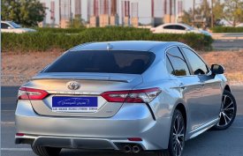 Toyota, Camry, 2019